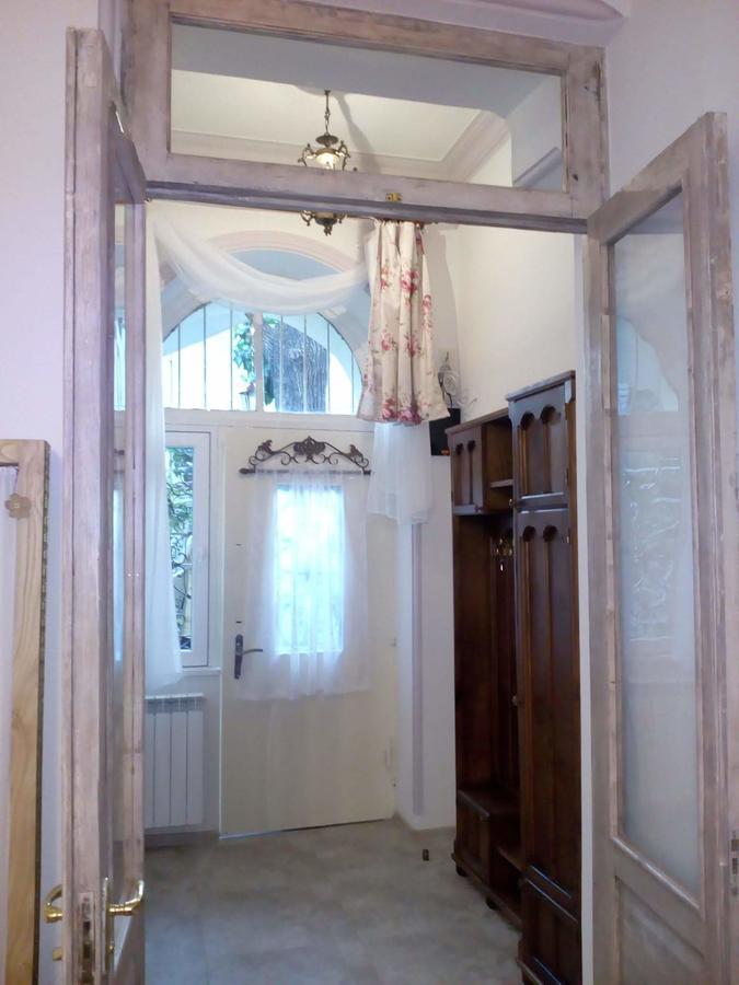 Art House Petunia Apartment Tbilisi Bagian luar foto