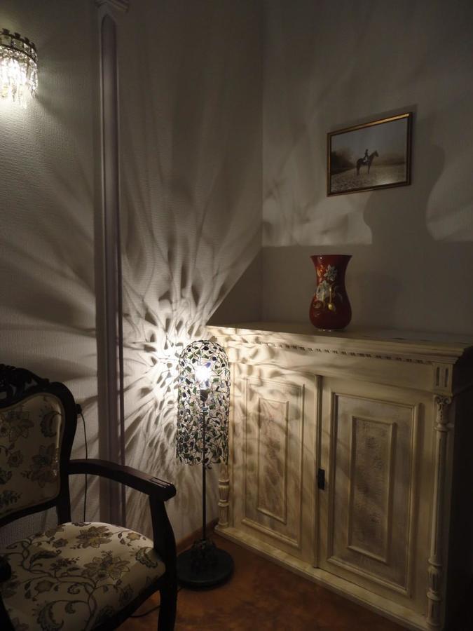 Art House Petunia Apartment Tbilisi Bagian luar foto